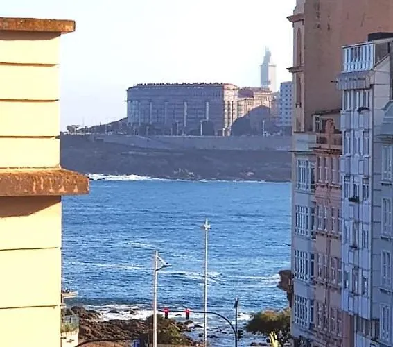 Residencia Universitaria Jose Sardina *